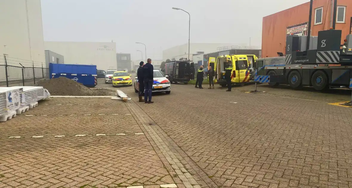 Persoon gewond bij incident tijdens werkzaamheden - Foto 1