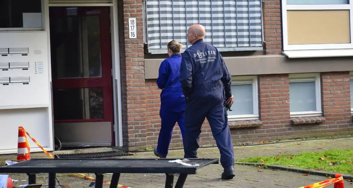 Forensisch onderzoek naar explosie bij flat - Foto 7