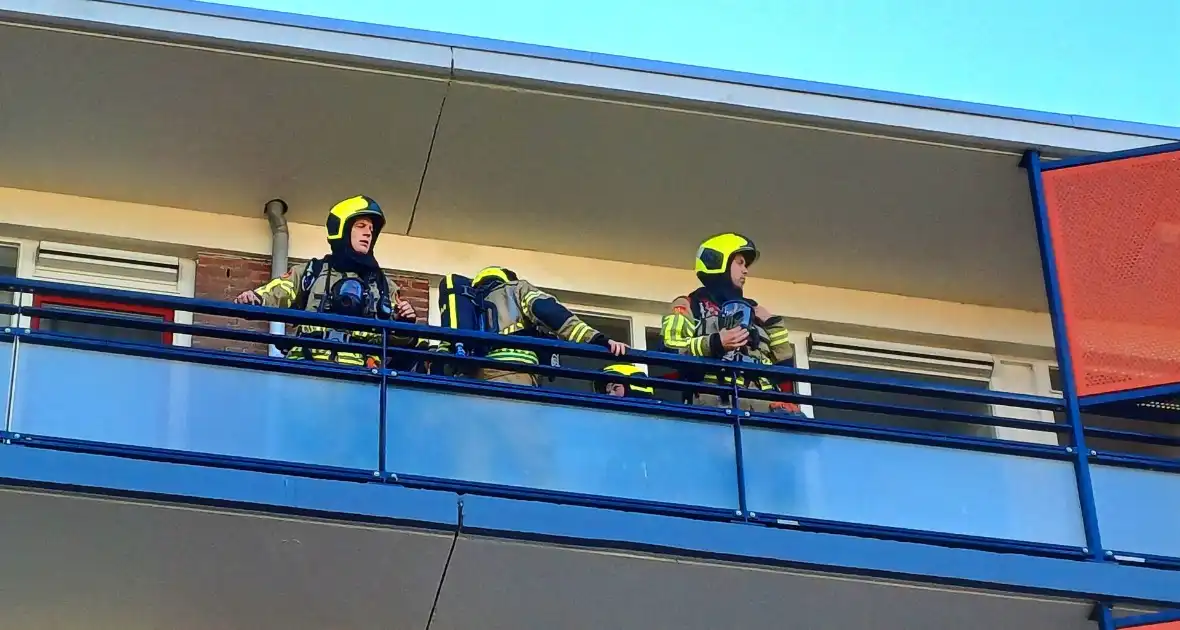 Vetpan zorgt voor brandmelding in flatwoning