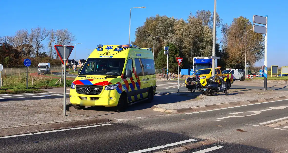 Fietser loopt flinke hoofdwond op na val van fiets - Foto 2