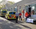 Persoon zwaargewond na val in gemeentehuis