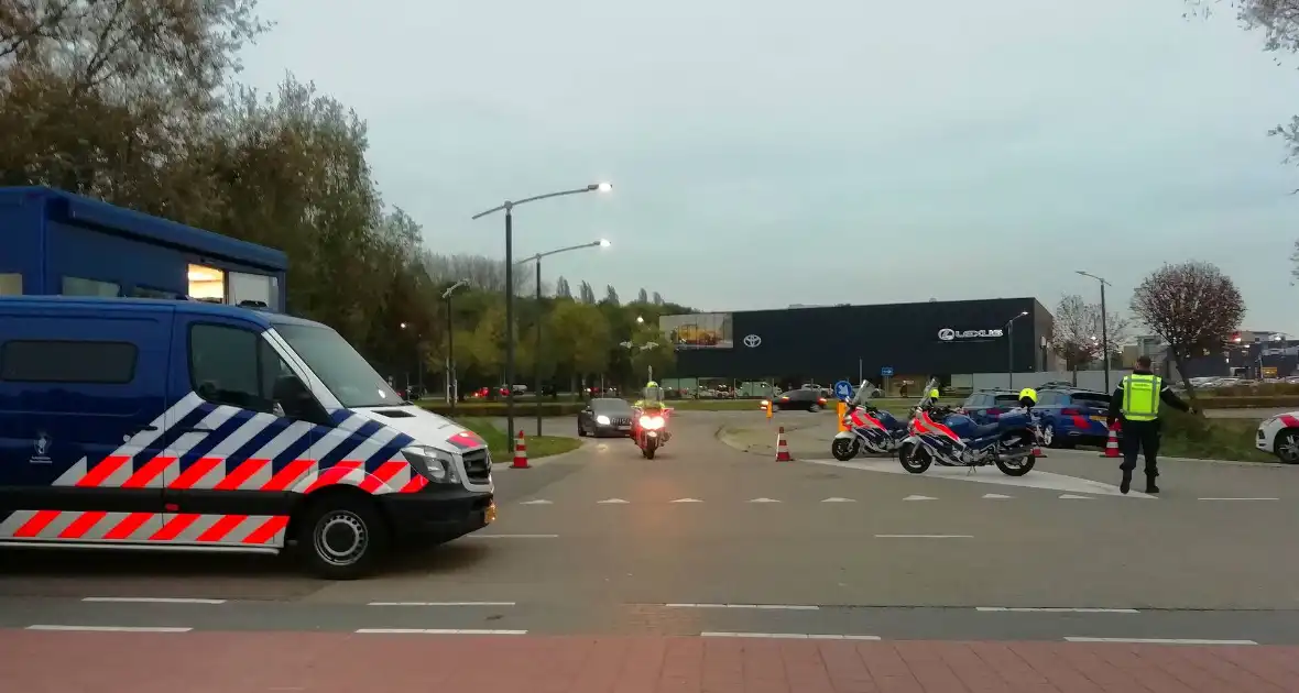 Grote verkeerscontrole door Koninklijke Marechaussee - Foto 6