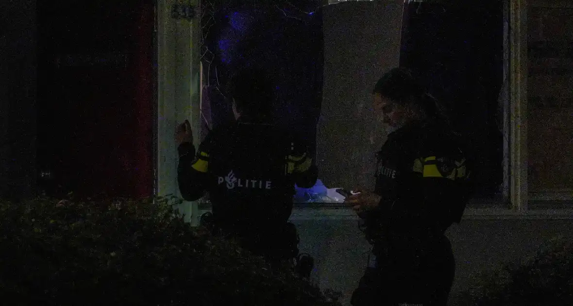 Wederom gaat explosie af bij woning - Foto 2