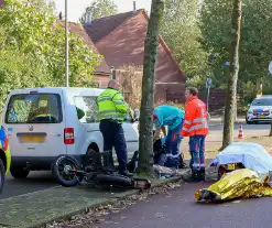 Automobilist en persoon op fatbike met elkaar in botsing