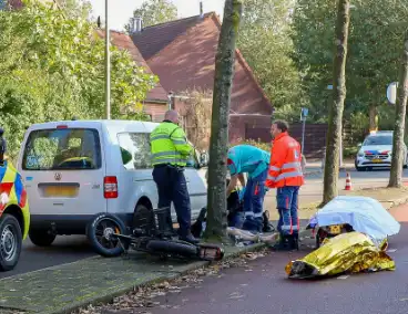 Automobilist en persoon op fatbike met elkaar in botsing