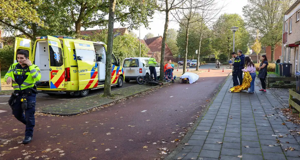 Automobilist en persoon op fatbike met elkaar in botsing - Foto 5