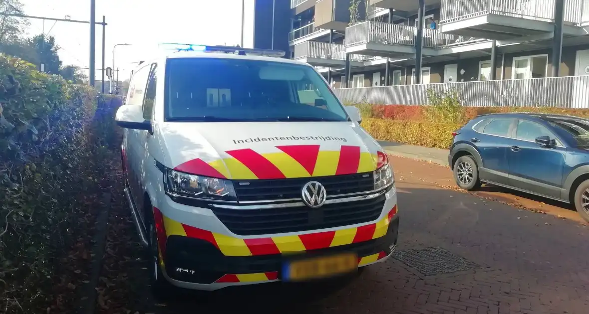 Trein en vrachtwagen botsen op overweg - Foto 6