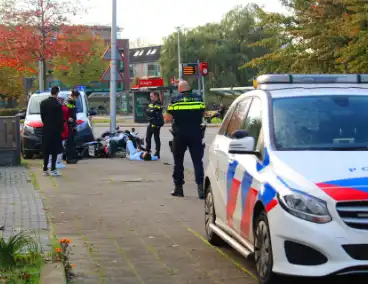 Vluchtende motorrijder komt ten val