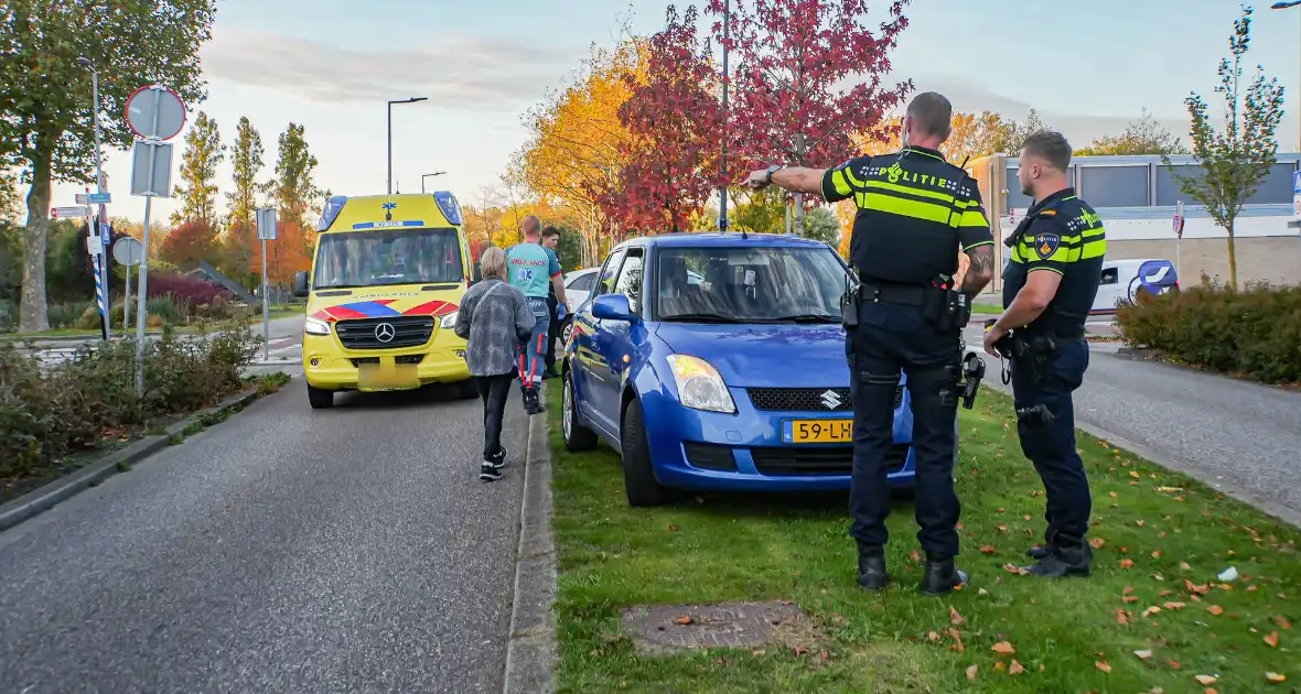 Jonge fietser ten val na botsing met auto - Foto 4