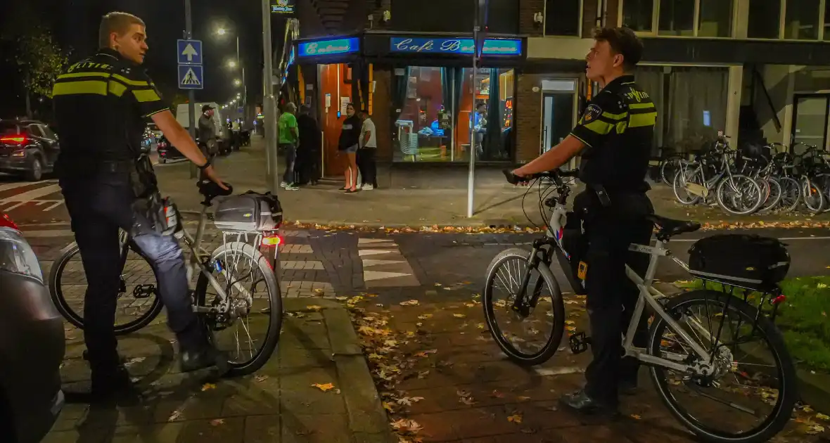 Grote politie-inzet na vechtpartij in café - Foto 2