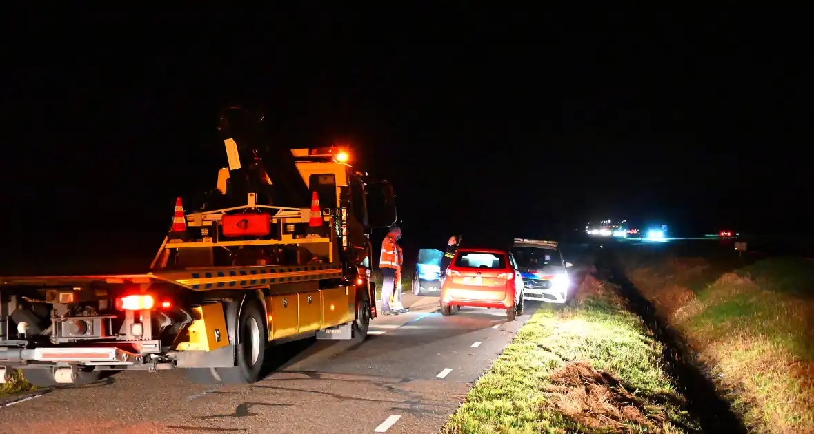 Brommobiel rijdt greppel in - Foto 3