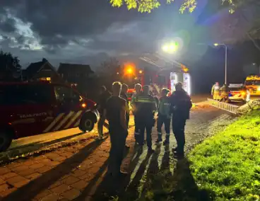 Zoektocht door duikers naar persoon te water