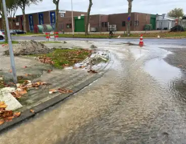 Waterlekkage zorgt voor overlast in de buurt