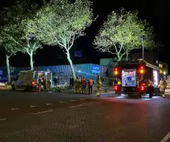 Boom dreigt om te vallen na wateroverlast en zorgt voor gevaar wegens gasleiding