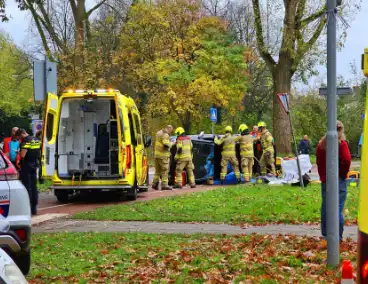 Voertuig gekanteld bij ernstig ongeval