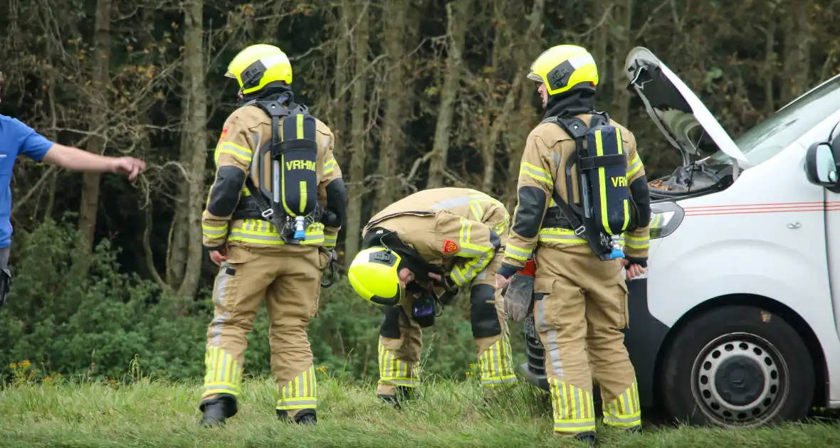 Flinke vertraging na botsing tussen bestelbussen - Foto 2