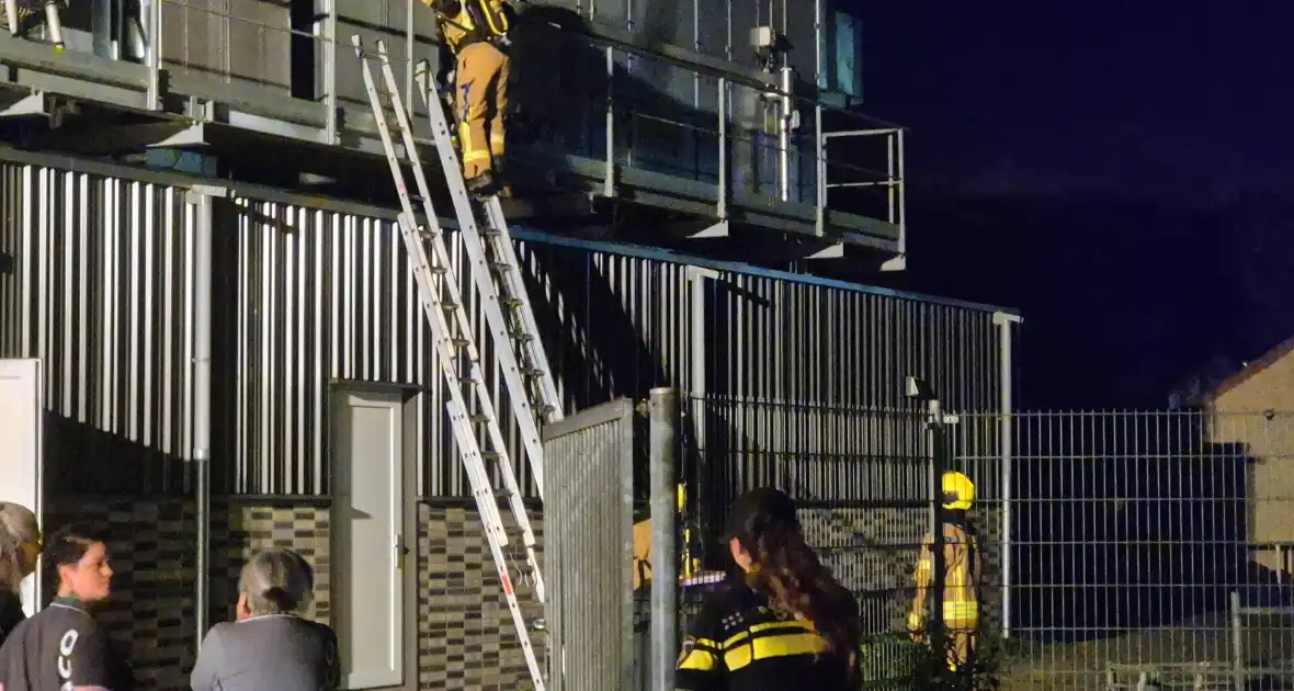 Onderzoek naar mogelijk brand in sportcentrum - Foto 2