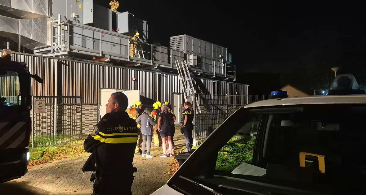 Onderzoek naar mogelijk brand in sportcentrum - Foto 5