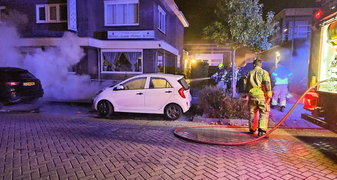 Scooter vliegt in brand tijdens rijden - Foto 3