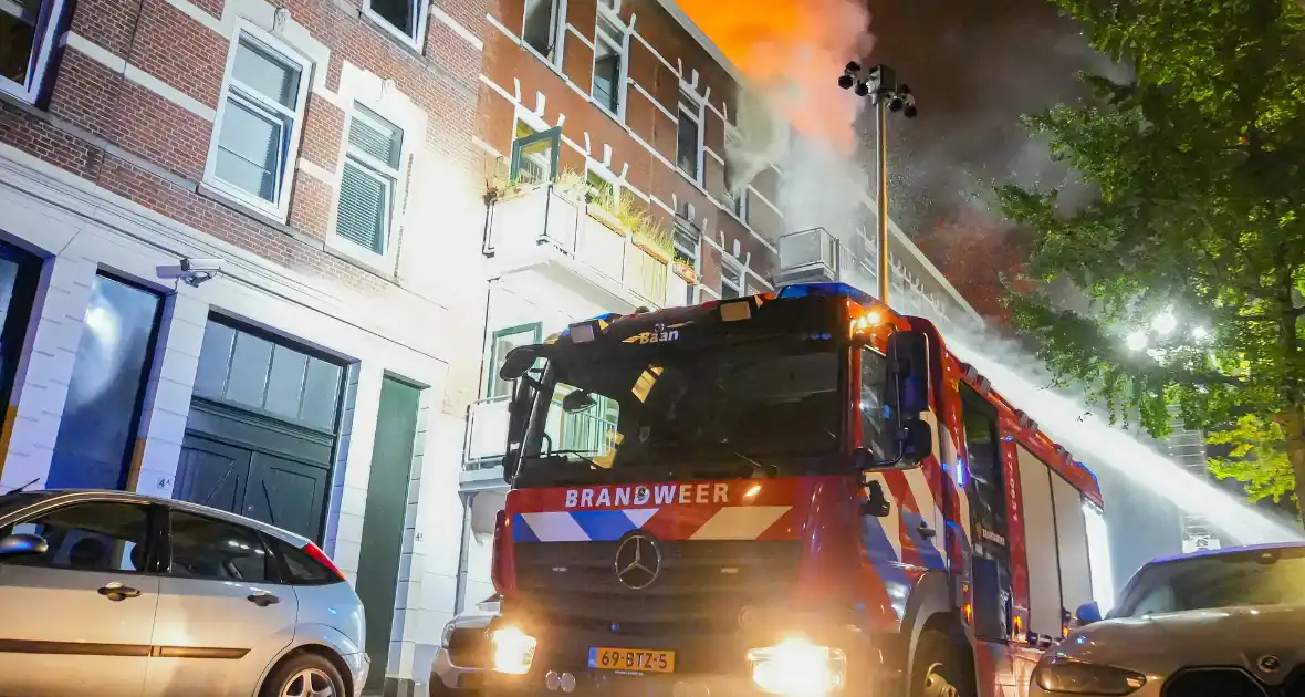 Tweede uitslaande brand in paar uur tijd - Foto 21