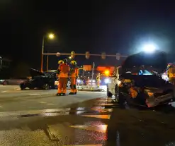 Lesauto betrokken bij frontale aanrijding op kruising