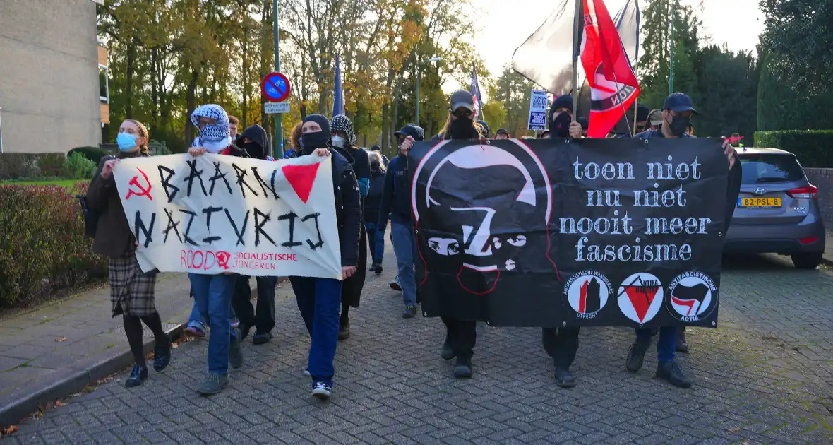 Vlagdiscussie escaleert tot protest - Foto 10