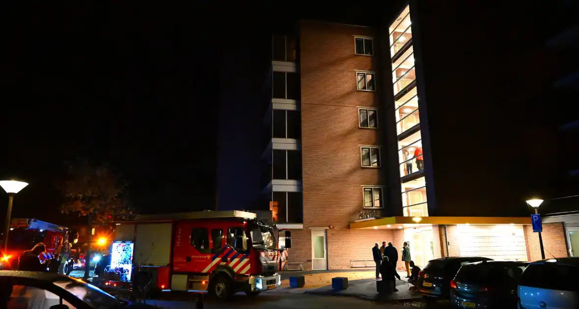 Ouderen ontruimd wegens brand in flat - Foto 15