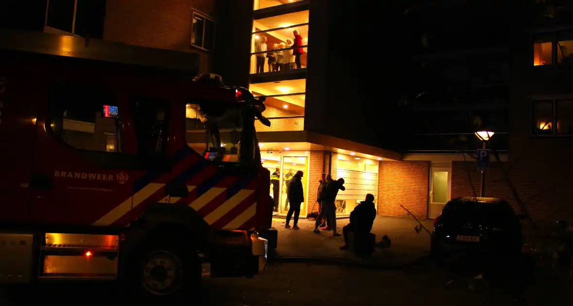 Ouderen ontruimd wegens brand in flat - Foto 5