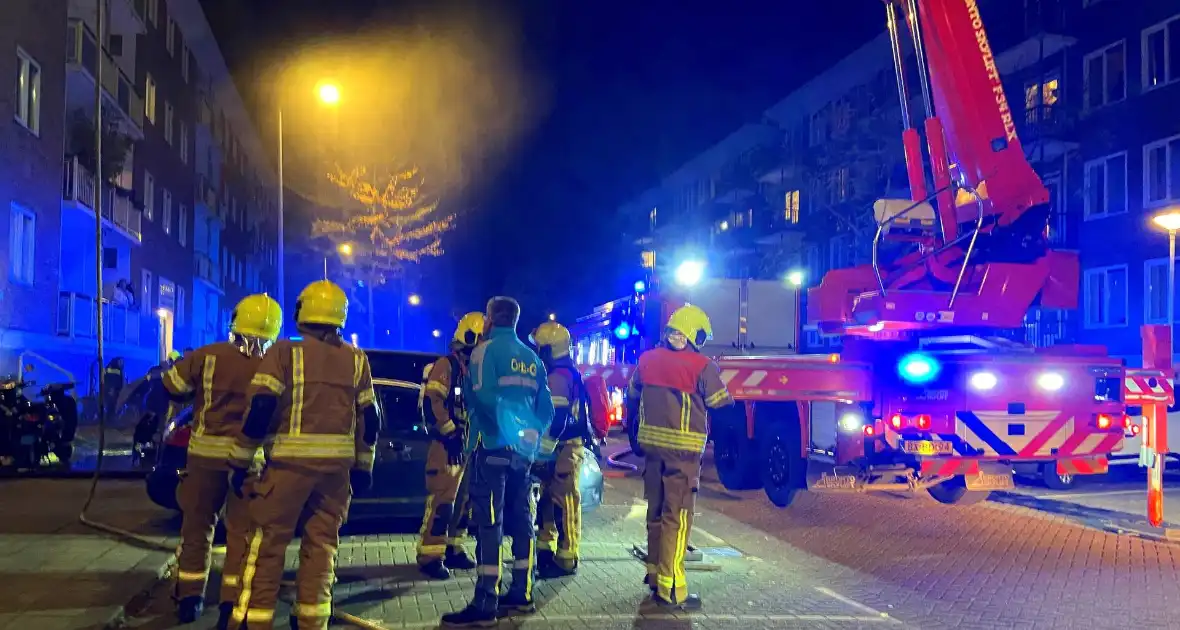 Veel rookontwikkeling bij brand in flatwoning - Foto 5