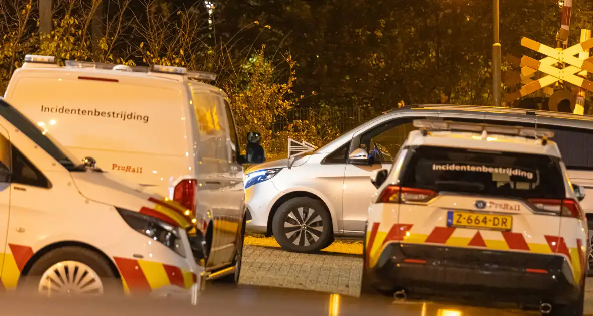 Persoon overleden na aanrijding met trein - Foto 10