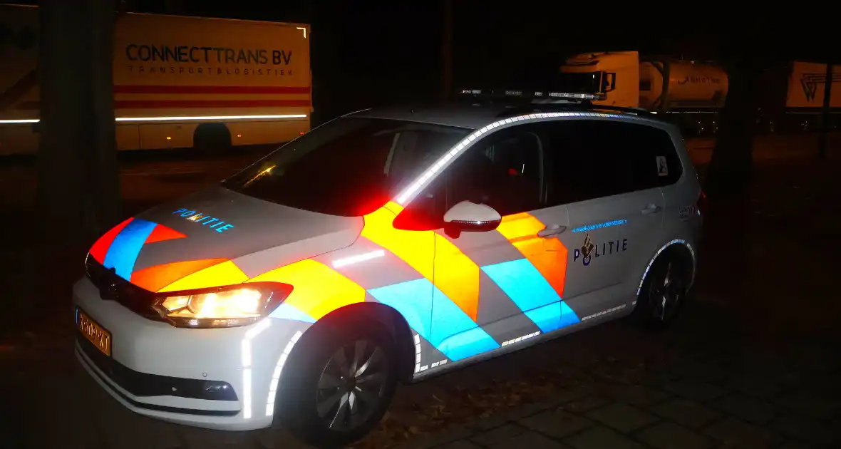 Grote politieinzet bij woonhuis na inbraakalarm - Foto 8