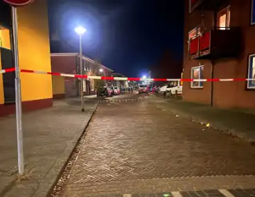 Straat afgesloten na steekincident