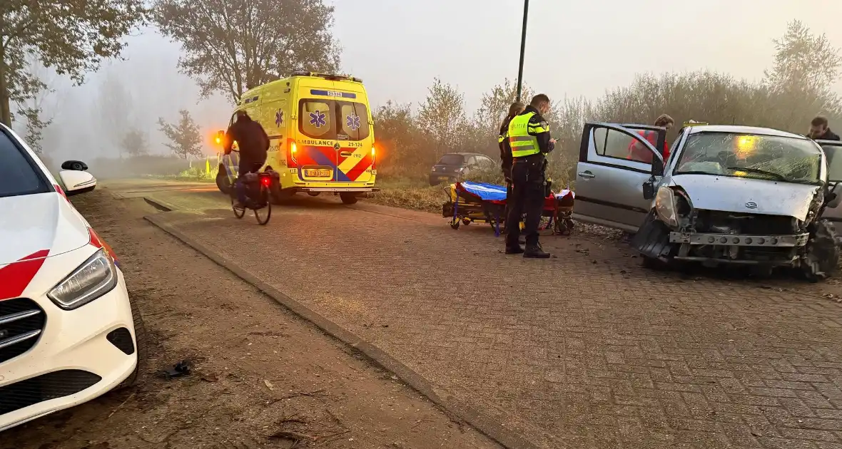 Flinke schade na verkeersongeval - Foto 3