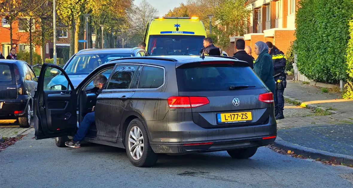 Frontale botsing tussen personenwagens - Foto 4