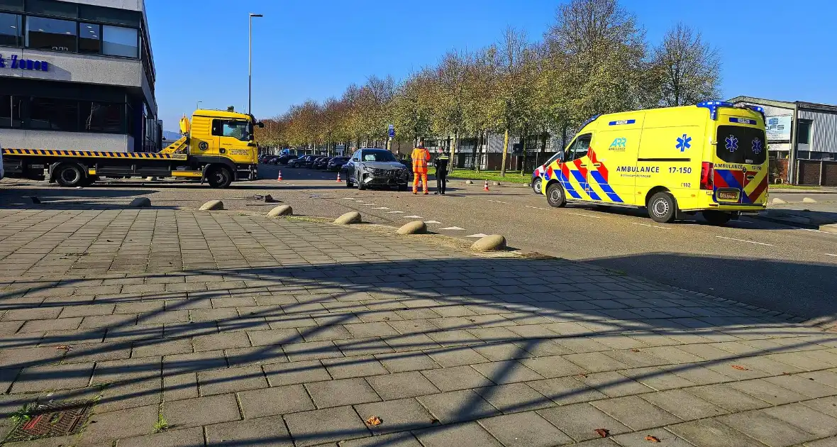 Gewonde bij aanrijding tussen twee voertuigen