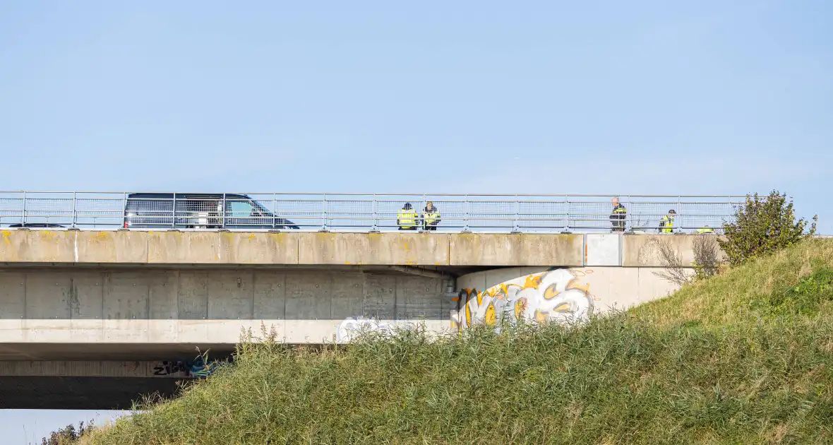 Snelweg deels afgesloten wegens politieonderzoek - Foto 1