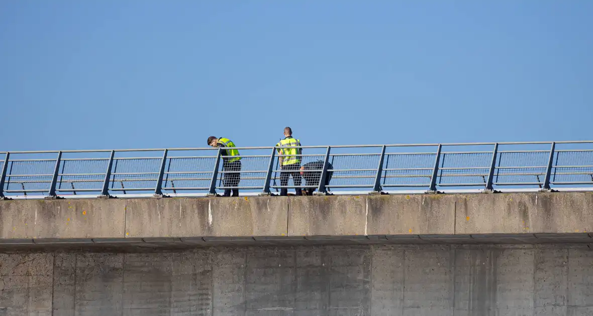 Snelweg deels afgesloten wegens politieonderzoek - Foto 14