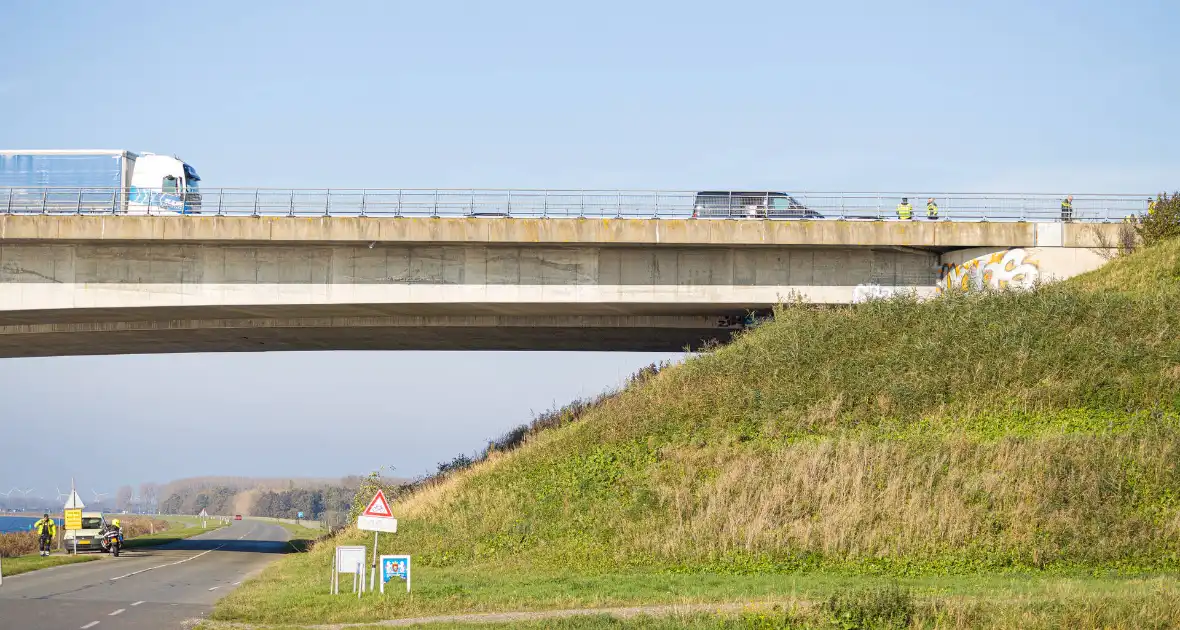 Snelweg deels afgesloten wegens politieonderzoek - Foto 3