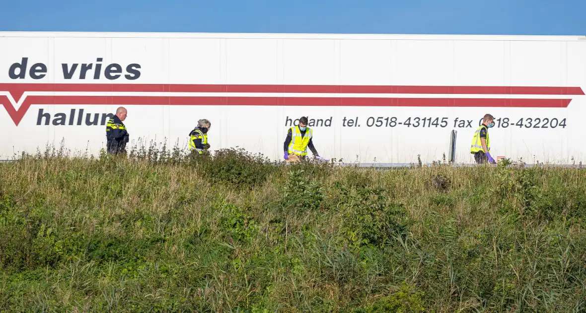 Snelweg deels afgesloten wegens politieonderzoek - Foto 5