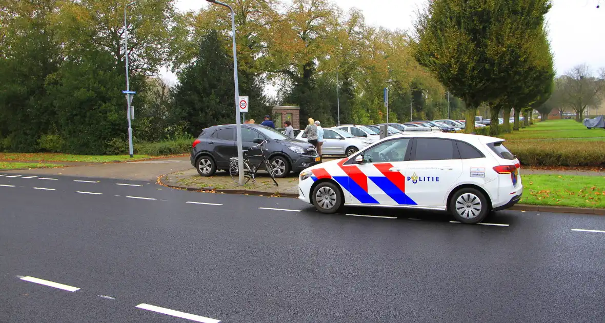 Fiets loopt slag in wiel op bij aanrijding - Foto 6