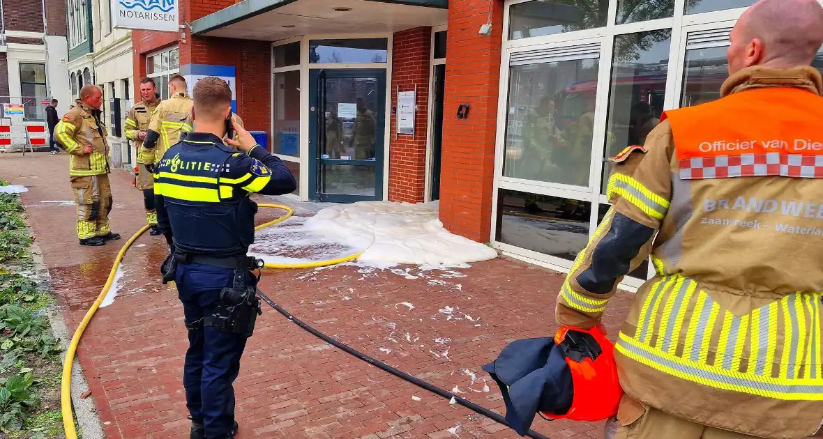 Brand tijdens werkzaamheden in bedrijfsgebouw - Foto 11