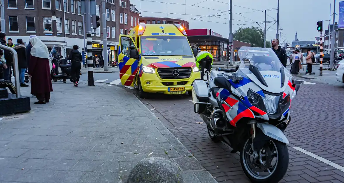 Jongedame op step gewond bij botsing met scooter - Foto 4