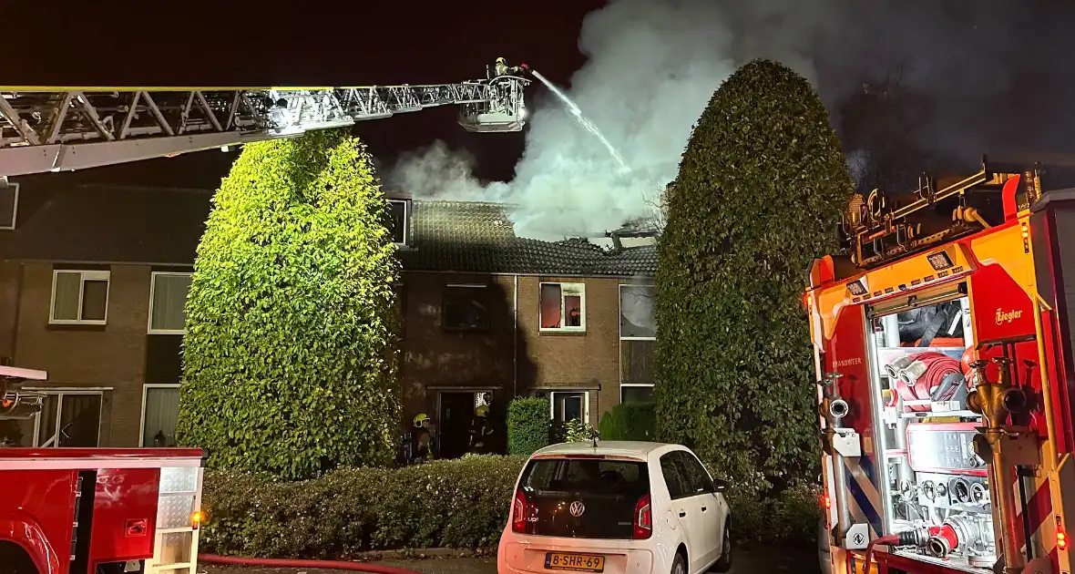 Bewoner overleden bij uitslaande brand in rijtjeshuis - Foto 3