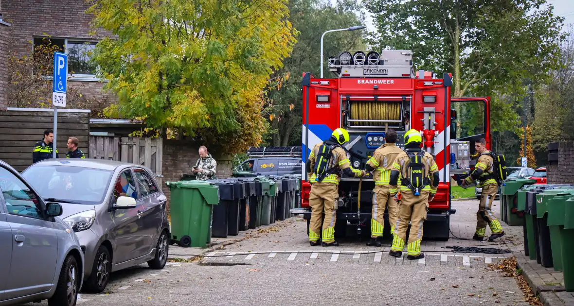 Brandweer sloopt keuken na brand in afzuigkap - Foto 3