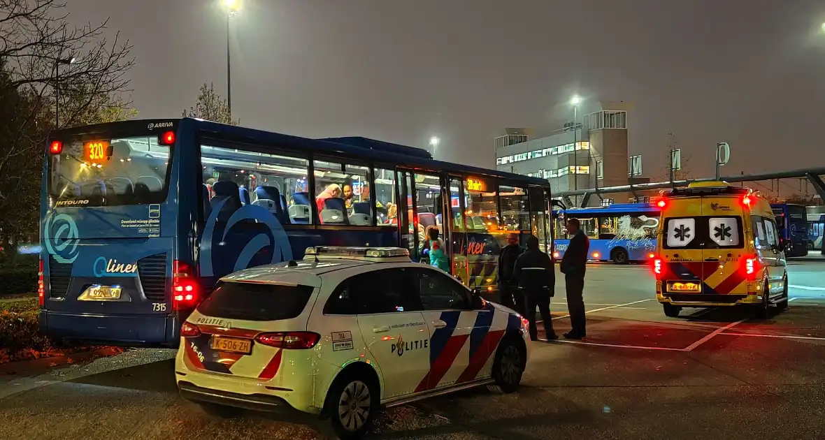 Meerdere personen in lijnbus gecontroleerd - Foto 1