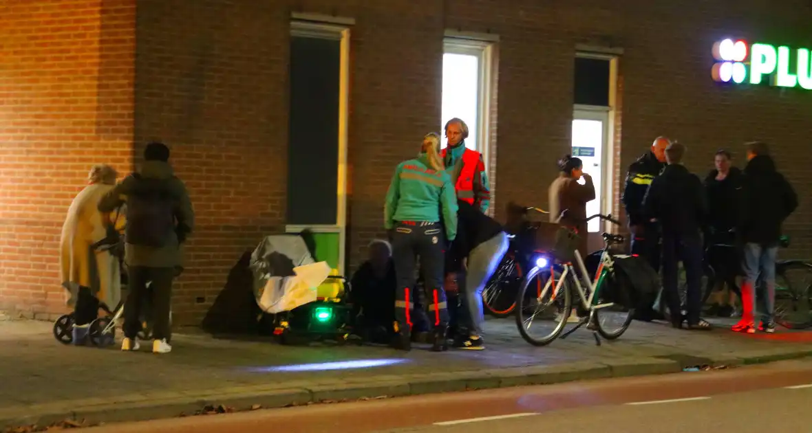 Voetganger op trottoir aangereden door fietser - Foto 5