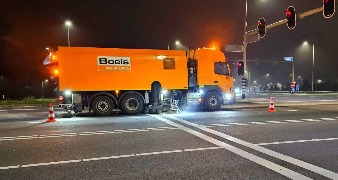 Betonwagen verliest lading - Foto 3