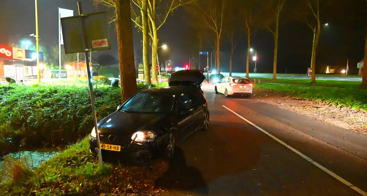 Auto's lopen schade op bij aanrijding - Foto 2