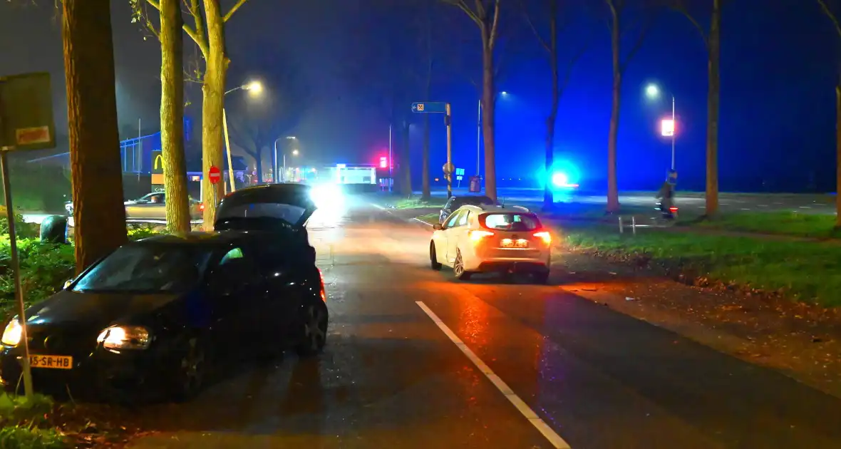 Auto's lopen schade op bij aanrijding - Foto 3