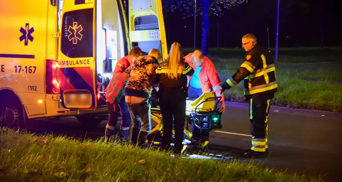 Persoon uit water gehaald, brandweer zoekt tevergeefs naar spullen - Foto 5